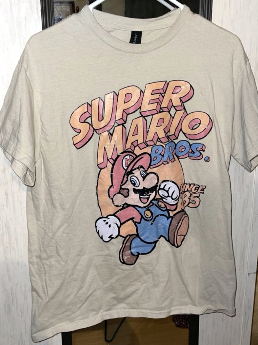 Vintage Style Super Mario Bros Graphic Tee – Nintendo Gamer Shirt – Size Medium